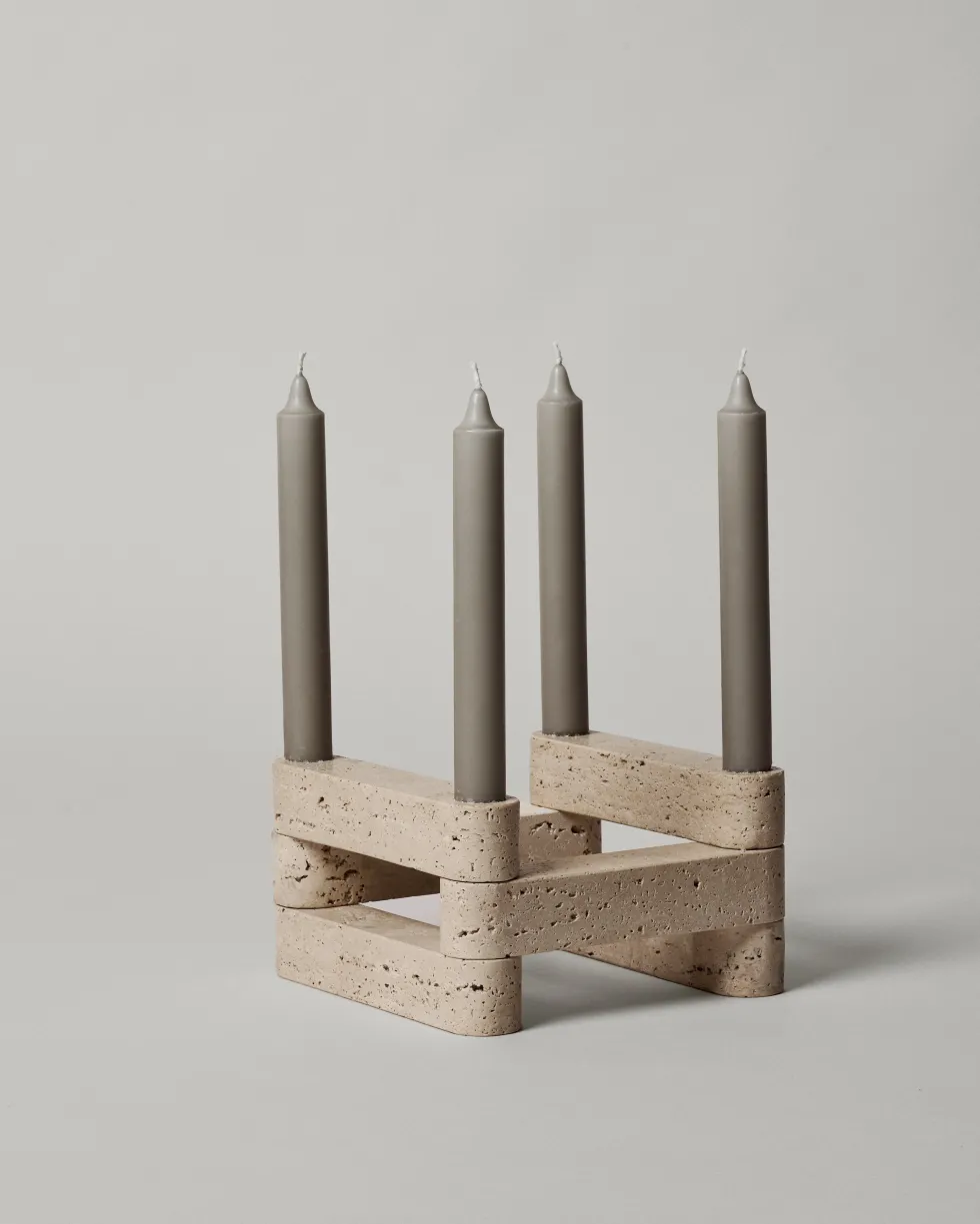 Ensemble de bougeoirs modulaires en travertin Newel - Ferm Living