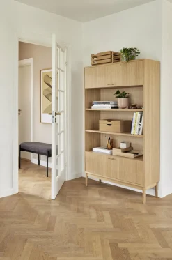 Etagère en bois de chêne Prime - Hübsch