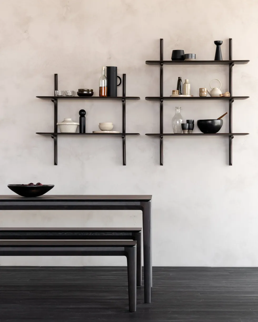 Etagère murale en acajou brun foncé finition vernie 100x35x126cm PI - Ethnicraft accessories