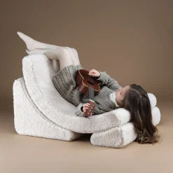 Fauteuil arrondit en sherpa bouclé blanc 80x65x55 Moon chair - Wigiwama