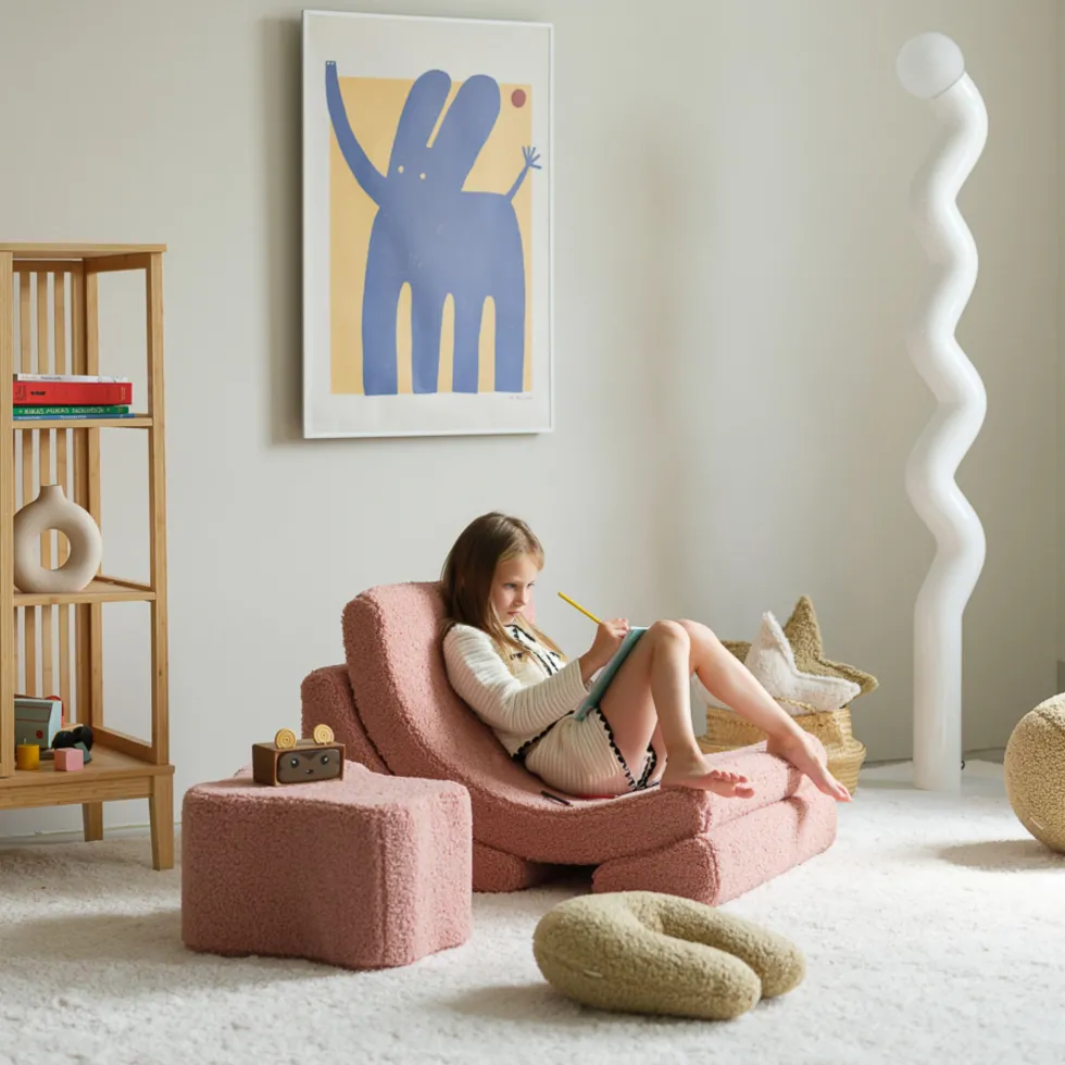 Fauteuil arrondit en sherpa bouclé rose 80x65x55 Moon chair - Wigiwama