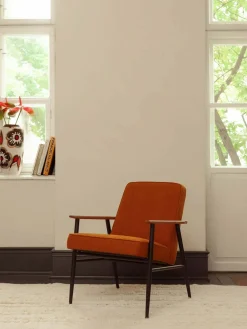 Fauteuil avec accoudoirs en tissu bouclé marron et métal 70 x 62 cm Fox - 366 Concept