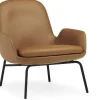 Fauteuil bas avec pieds en acier noir et assise en cuir noir Era - Normann Copenhagen