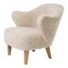 Fauteuil chêne et peau de mouton clair de lune Ingeborg - Audo