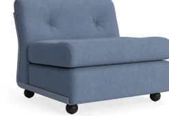 Fauteuil coque bleu givré et tissu bleu Amanta - HAY