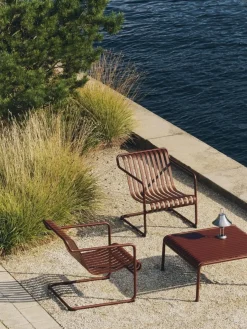 Fauteuil de jardin avec accoudoirs en acier gris Palissade - HAY