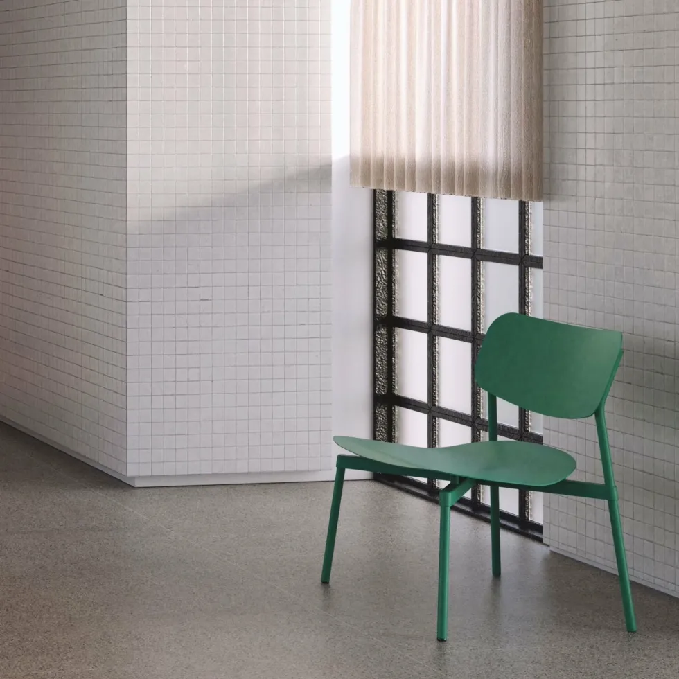 Fauteuil de jardin en métal bleu Fromme - Petite friture