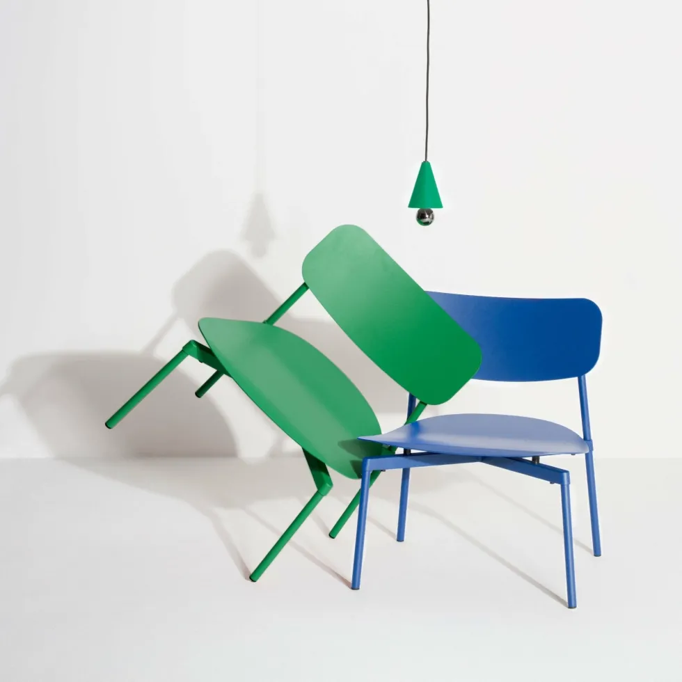 Fauteuil de jardin en métal bleu Fromme - Petite friture
