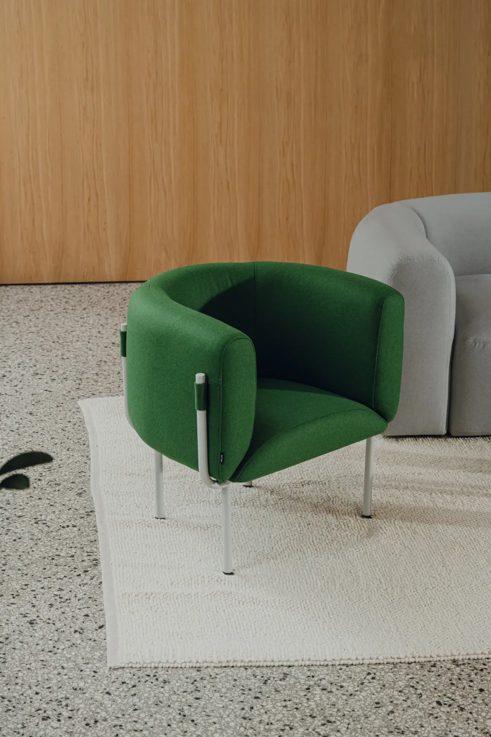 Fauteuil en acier et laine blueberry pie 71,2cm Ubi Mini - noo.ma
