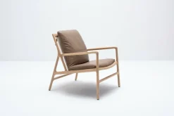Fauteuil en chêne et cuir stone Dedo easy chair - Gazzda