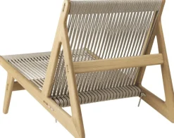 Fauteuil en chêne massif MR01 - Gubi