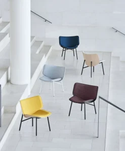 Fauteuil en chêne naturel et tissus coda 100 pieds acier noir Dapper - HAY