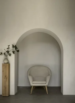 Fauteuil en noyer 100 x 87 cm Oda - Audo