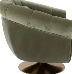 Fauteuil en polyester effet velours vert et bois d'eucalyptus 88x82x79cm Whiskey - Dutchbone