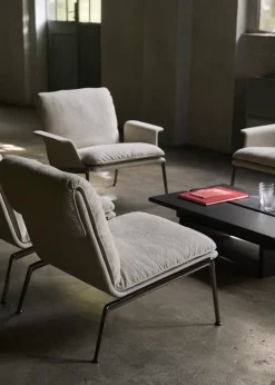 Fauteuil en tissu bleu et aluminium noir Muno LN18 - &tradition