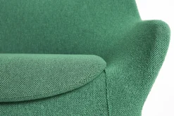 Fauteuil en tissu vert et acier noir O2 - HAY
