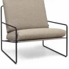Fauteuil extérieur sable et métal noir Desert - Ferm Living