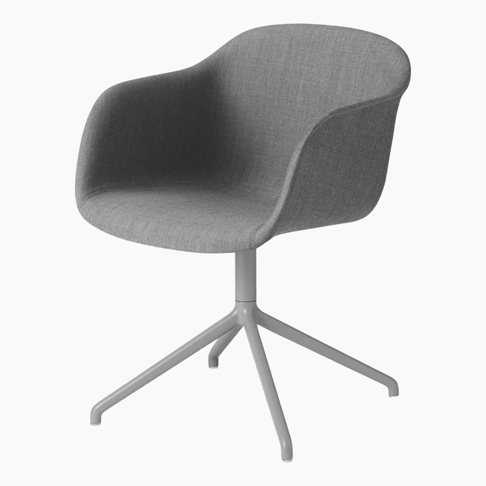 Fauteuil gris piétement pivot et assise textile Fiber - Muuto
