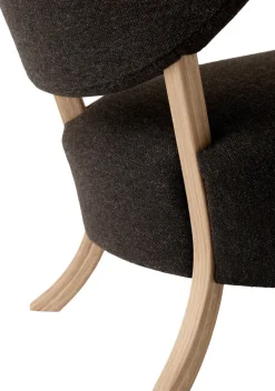 Fauteuil lounge en noyer huilé et laine gris foncé 85 x 85 x 84 cm Wulff ATD2 - &tradition