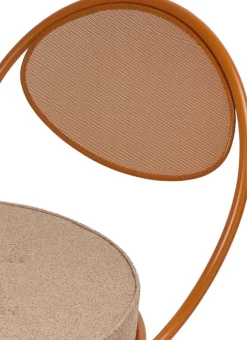 Fauteuil lounge orange et bouclé Copacabana - Gubi