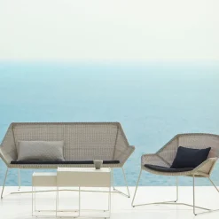 Fauteuil noir avec coussins gris Breeze lounge - Cane-Line