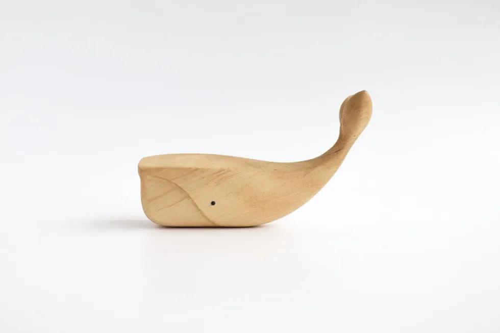 Figurine en bouleau naturel baleine I Piccolini - EMKO