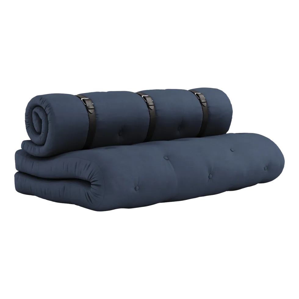 Futon canapé convertible en coton navy 140x95x60cm Buckle-up - Karup Design