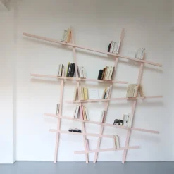 Grande bibliothèque en hêtre laqué Rouge Mikado - Compagnie