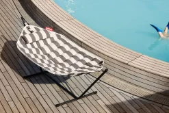 Hamac en acier noir et tissu rayé cacao 270x138x110cm Headdemock Superb - Fatboy