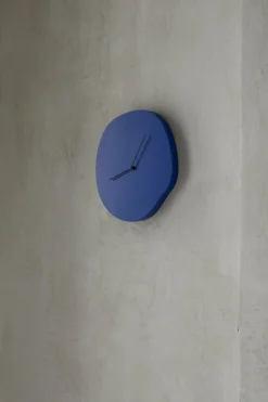 Horloge murale bleue 28 x 33 cm Melt - Ferm Living