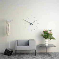 Horloge murale 12 signaux horaires aiguilles noires Tacón L - Nomon