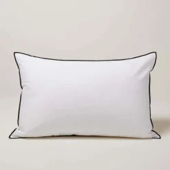 Housse De Coussin Carlina Blanc Et Bourdon Noir - Madura