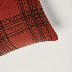 Housse De Coussin Keneth Bordeaux Et Noir - Madura