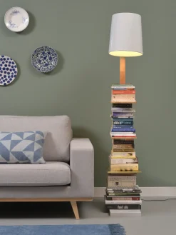 Lampadaire avec rangements pour livres en fer blanc et bois 168cm Cambridge - It's about Romi