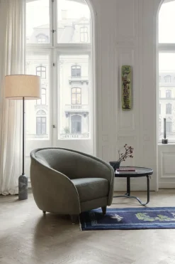 Lampadaire blanc base en marbre gris Gravity - Gubi
