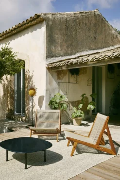 Lampadaire de jardin moutarde doré et métal noir 128 cm Satellite - Gubi