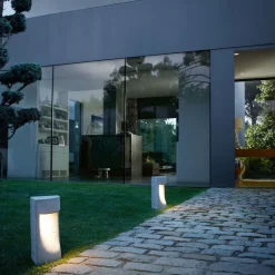 Lampadaire d'extérieur dimmable en béton gris 60cm Moai B/60 - Bover