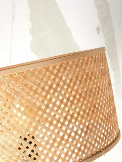 Lampadaire droit en bambou naturel avec abat-jour en bois naturel 128x32 cm Java - Good & Mojo