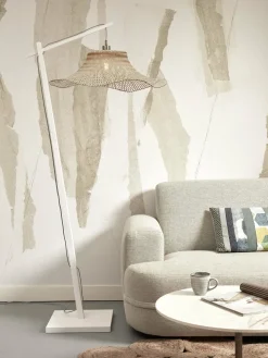 Lampadaire en bambou blanc avec abat-jour en bois naturel 176x65 cm Ibiza - Good & Mojo