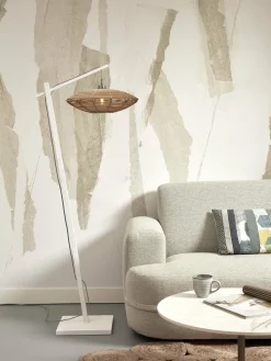 Lampadaire en bambou blanc avec abat-jour en bois naturel 150x40 cm Tanami - Good & Mojo