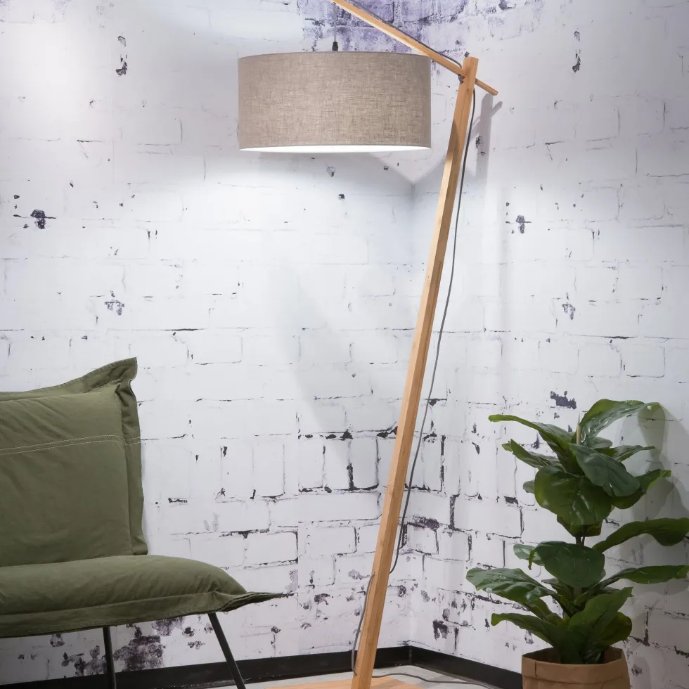 Lampadaire en bambou et lin gris foncé Andes - Good & Mojo