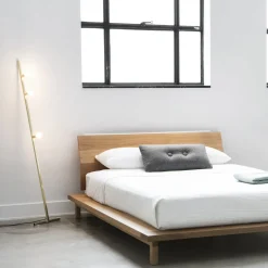 Lampadaire en laiton Dot - Lambert & Fils