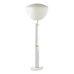 Lampadaire en métal laqué crème abat-jour pomme Guimauve - Cosin Paris