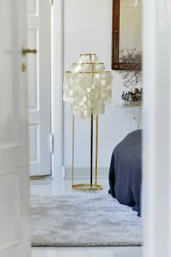 Lampadaire en métal plaqué laiton Fun 1 STM - Verpan