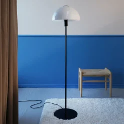 Lampadaire en verre opale Jazz - Dyberg Larsen