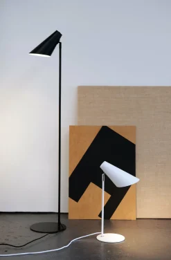 Lampadaire noir mat Cale - Dyberg Larsen