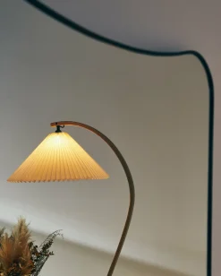Lampadaire Timberline design Caprani - Gubi