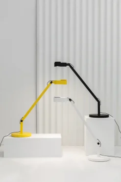 Lampe de bureau en acier blanc 65x86cm Invitante - Faro Barcelona