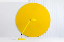 Lampe de bureau en acier jaune 65x86cm Invitante - Faro Barcelona