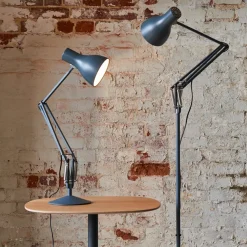 Lampe de bureau en aluminium gris Type 75 - Anglepoise